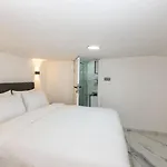 Boutique 360 *