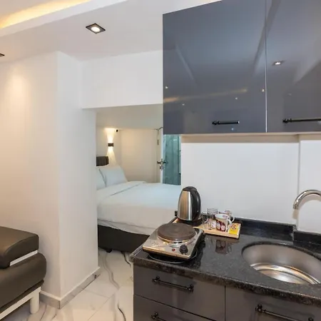 Boutique 360 Hotel *