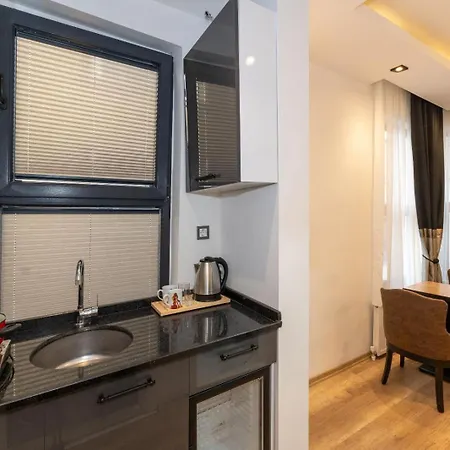 Boutique 360 Hotel